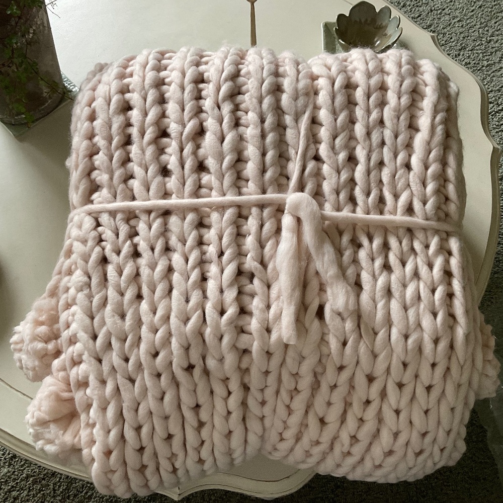 Lemon Blush Throw, Size 52” x 68” NWT